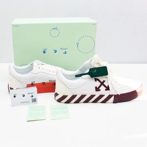 Off-White Vulcanized Low Top Sneaker Men's 11US/44EU